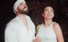 Adaktar izveo ženu i ćerku iz porodilišta