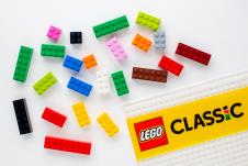 shutterstock_lego (3).jpg