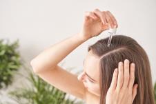 ulje za kosu shutterstock_2116983812.jpg