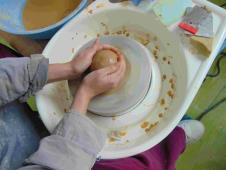 FOTO Uprava za izvršenje krivičnih sankcija, obuka za grnčariju.JPG