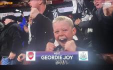 Mali huligan ima devet godina i beži iz škole