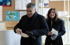 x03 Beta Damir Sencar.jpg