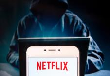 Haker sa Netflix logoom