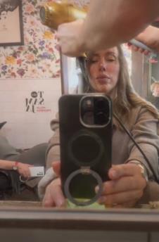 Nataša Kojić prvo otišla kod frizera.jpg