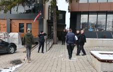 2025-01-15 09_18_48-Kosovska policija upala u zgrade opština i pošta u Kosovu Polju, Gračanici, Lipl.png