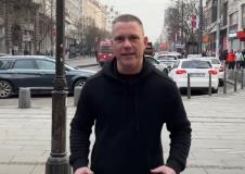 Bred Baket je napustio Ameriku i doselio se u Srbiju 3.png