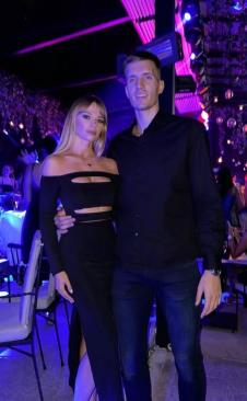 2025-02-04 07_51_08-Instagram.jpg