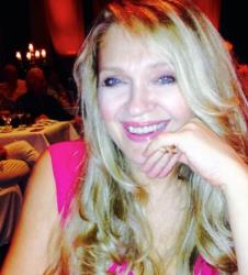 Bile su najlepše sestre u bivšoj Jugi, danas se svi šokiraju kad ih vide