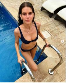 Marija Kundačina u kupaćem kostimu 1.jpg