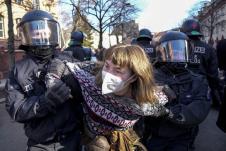 x AP Ebrahim Noroozi.jpg