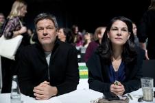 lukas AP Ebrahim Noroozi.jpg