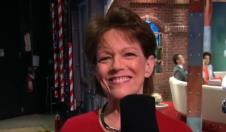 Suzan Benet stoji iza glasa Siri 1.jpg