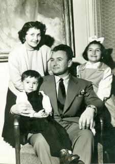 sasa popovic kao dete foto privatna arhiva (6).jpg