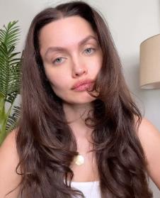 Glumica Deniz Durmaz 4.png