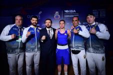 Adnan Bajramovic sa sampionkom sveta Andjelom Brankovic i strucnim stabom selekcije Srbije.jpg