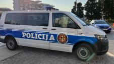 17437717891720250054policija-kombi-crna-gora-fotrorina.jpg
