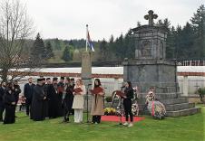 LOZNICA - Svečanost u Čokešini.jpg