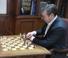 vučić kolekcija šah.jpg