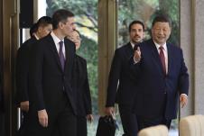 xi05 AP Andres Martinez Casares.jpg