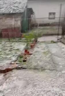 2025-04-21 20_26_13-21. APRIL - 19_00 _ Nevrijeme sa ledom u Varešu danas Video_ Zrinka V. _ By BHME.jpg