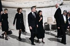 kralj felipe kraljica leticija na sahrani pape franje profimedia-0992433340.jpg