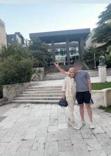 2025-05-02 09_06_46-Bivša žena Dženana Lončarevića sa sinovima napustila Srbiju_ Samira se javno ogl.jpg