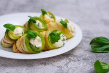 tikvice sa sirom rolnice od tikvica