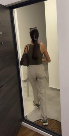 Jovana Ljubisavljević i Bogdan Srejović sa sinom proveli Prvi maj