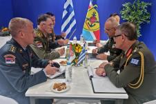 2_delegacija_vojske_srbije_na_sajmu_naoruzanja_u_a_1746543625.jpg