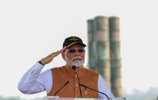 Narendra Modi Indija.jpg
