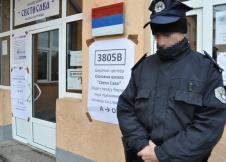 izbori-kosovo-drugi-krug-policija.jpg