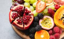 nar kupine jagode narandže shutterstock_1629916501.jpg