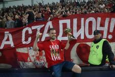 Veterani i policajac napadaju Zvezdu