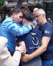 Maturant Severna Mitrovica.jpg