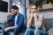 alkohol shutterstock_2148269415.jpg