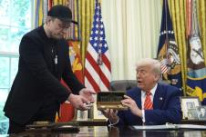 trump musk07 AP Evan Vucci.jpg