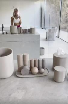 vila Kim Kardašijan 3.jpg