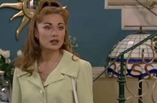 Letisija Kalderon kao Esmeralda