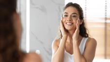 mlada koža shutterstock_1936233781.jpg