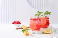 napitak od malina i limuna shutterstock_2490126371.jpg