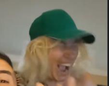 nada t.jpg