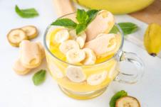 mus od banane shutterstock_2487908425.jpg