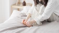 hladna stopala shutterstock_2468597597.jpg