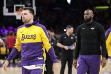 Luka Dončić i Lebron Džejms