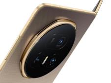 HONOR Magic V5
