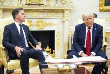 110 EPA Yuri Gripas  Pool.jpg