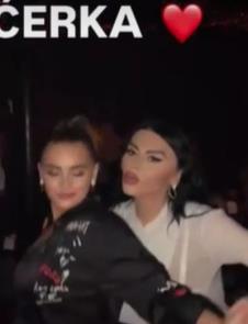 Elektra Elit i ćerka Diva