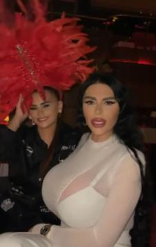 Elektra Elit je otac ćerki Divi