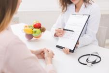 razgovor sa nutricionistom shutterstock_1310057731.jpg