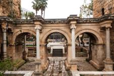 Antalya Kaleiçi Hadrian Gate.jpg